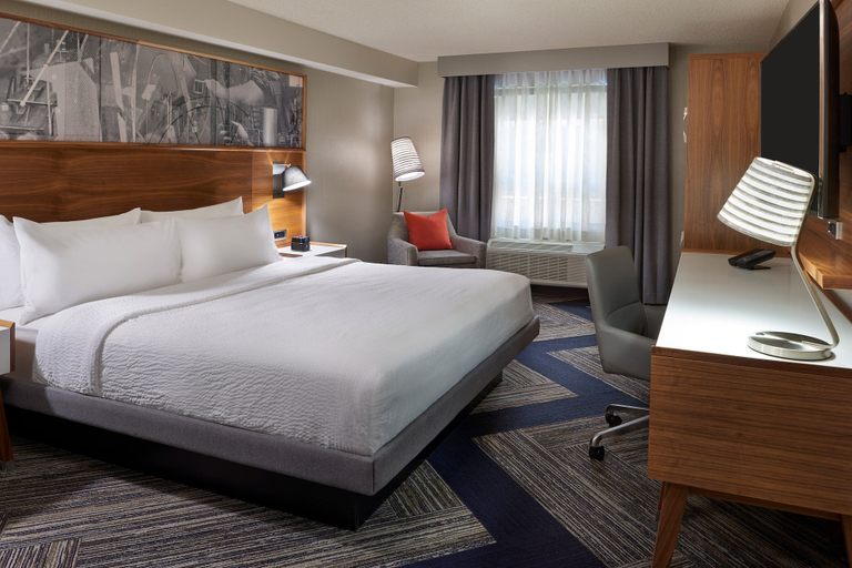 Bedroom 3, Four Points by Sheraton Vaughan, York