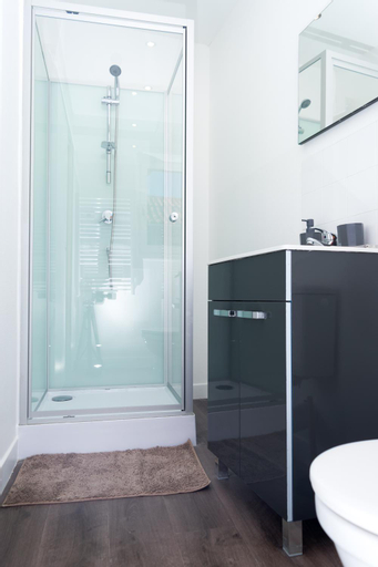 Bathroom 1