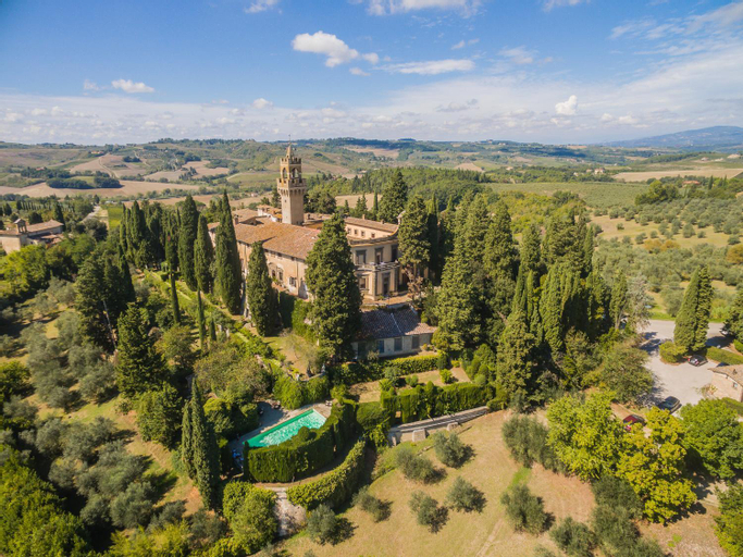 Montegufoni by PosarelliVillas, Florence