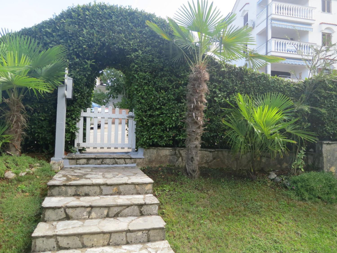 Others 2, Apartments Prpic, Malinska-Dubašnica
