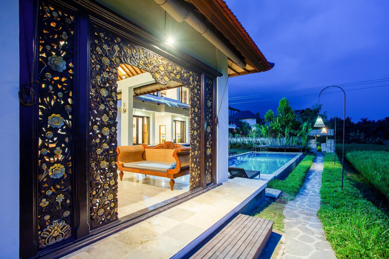 Swimming Pool 14