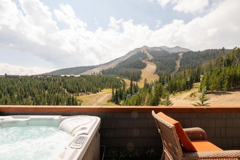 Property grounds 4, Penthouse 1 3 Bedroom Lodge by Moonlight Basin Lodging, Madison
