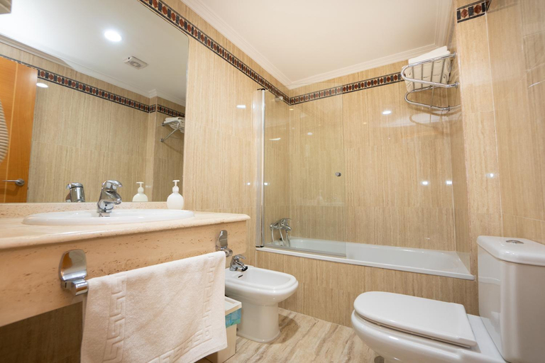 Bathroom, Apartamentos Jimmy, Málaga