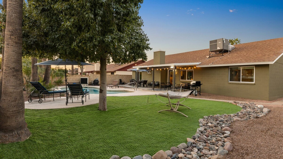 Others 4, Modern and Stylish Remodeled 4 Bdrm w/ HTD Pool!, Maricopa