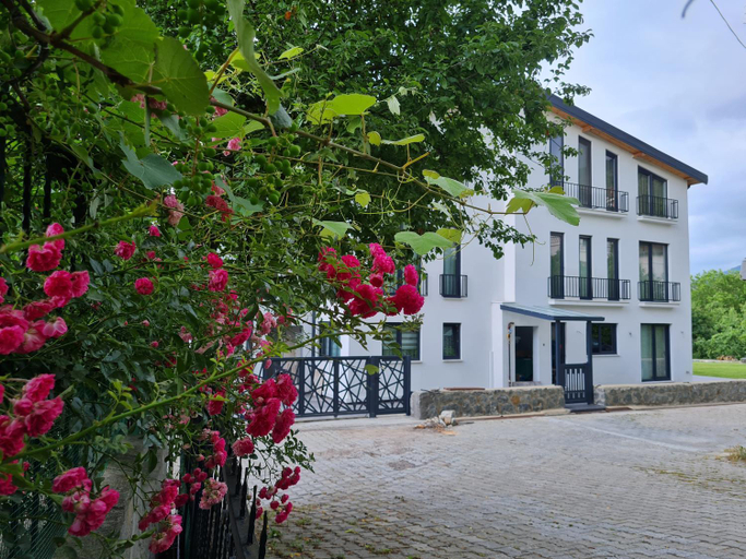 Others 2, KD Apartments, Kartepe