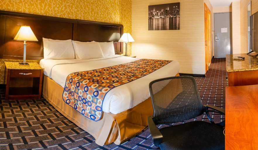 Bedroom 3, Elmhurst Hotel, New York