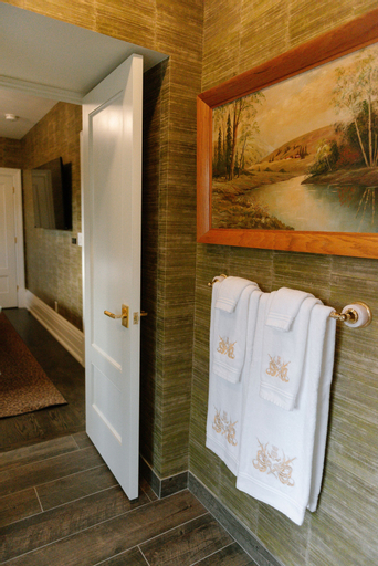 Bedroom 3, The Scotsman Hotel, Niagara
