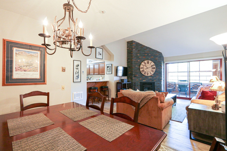 Living area 2, Aspen Creek #306 1 Bedroom Condo by RedAwning, Mono