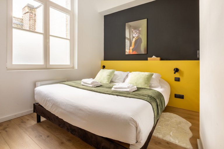 Bedroom 4, Au Chat Qui Dort Lille - Magasin, Nord
