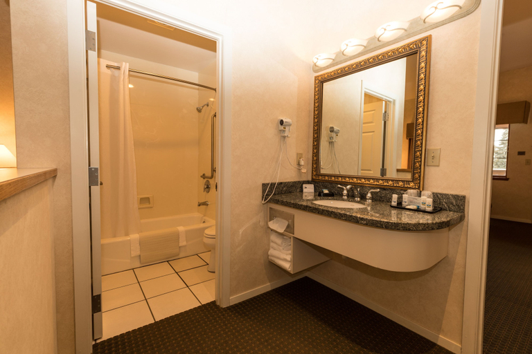 Bathroom 5, Lakeside Lodge And Suites, Chelan
