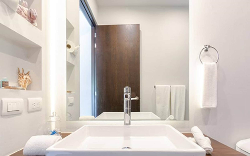Bathroom 3, Bright Full Furnished 2 Bedrooms Waiting For You, Cozumel