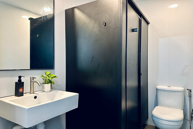 Bathroom 11