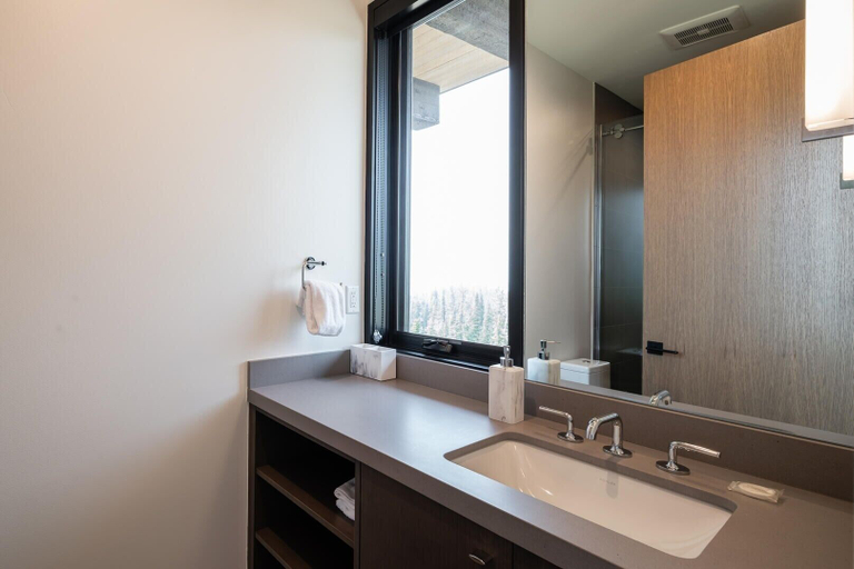 Bathroom 3, 12a Treeline 5 Bedroom Townhouse by Moonlight Basin Lodging, Madison