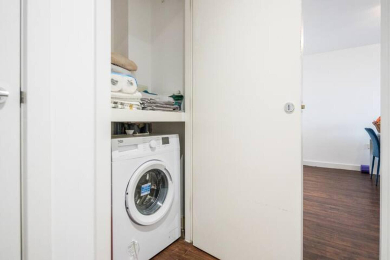Others 5, Newly-built Studio Near Laindon Station, Essex