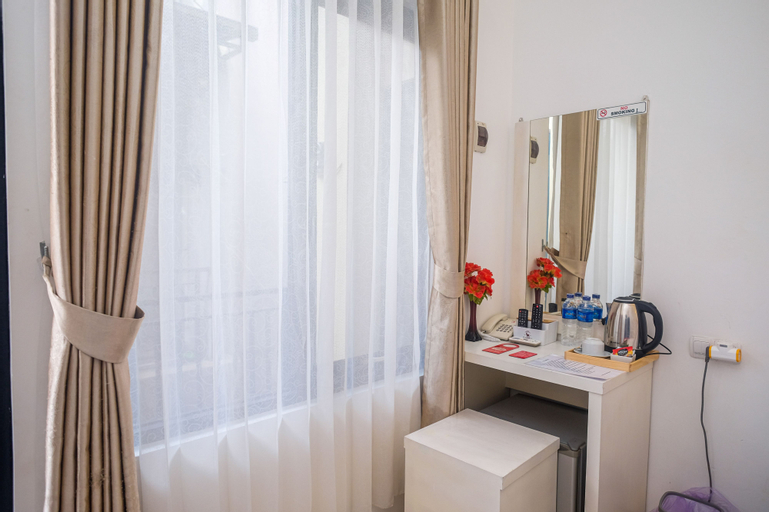 Bedroom 4, RedDoorz near Ambarrukmo Area, Sleman