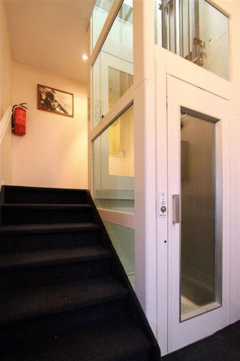 Facilities 4, Hotel Velsen, Velsen