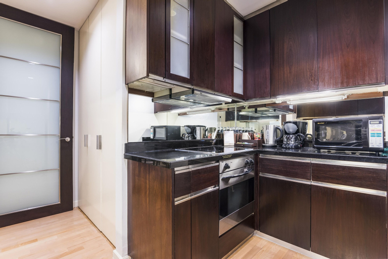 Dining Room 10
