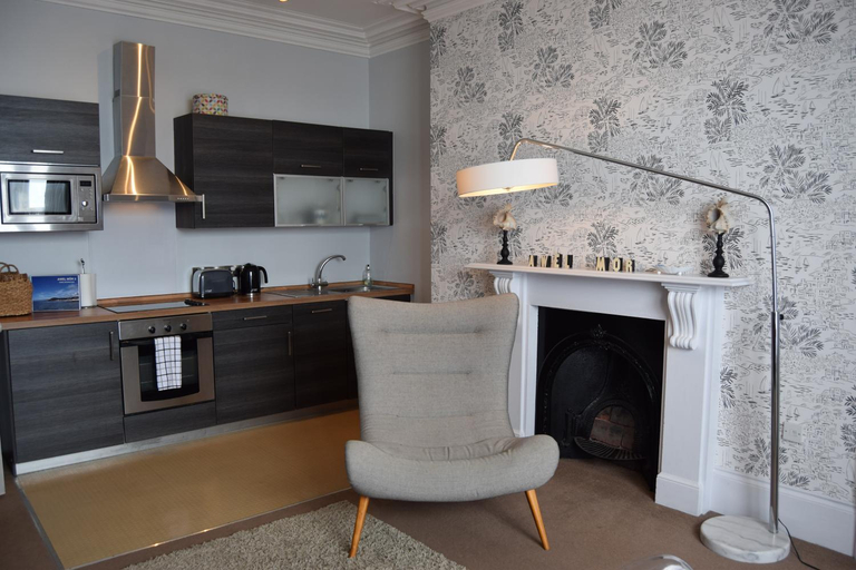 Others 4, Awel Mor Holiday Apartment, Ceredigion