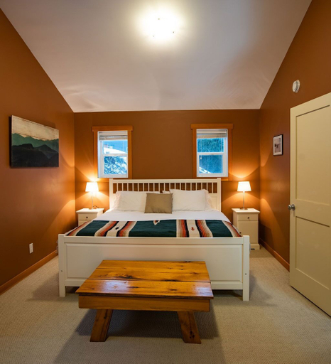Bedroom 3, Stoke Cabin by Revelstoke Vacations, Columbia-Shuswap