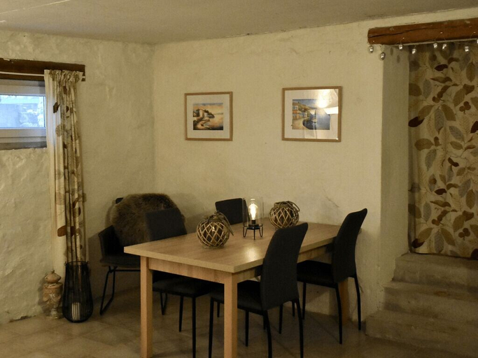Dining room, Room in Studio - Enchanting Escapade in Krsuli, Sveti Lovreč