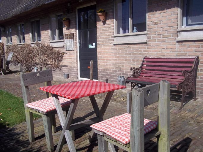 Others 3, B&B Slaoperij, Midden-Drenthe