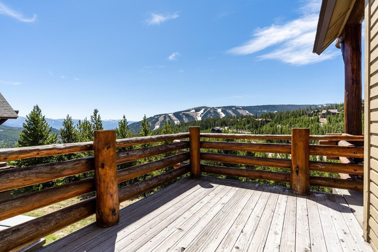 Balcony, Saddle Ridge V2 3 Bedroom Condo by Moonlight Basin Lodging, Madison