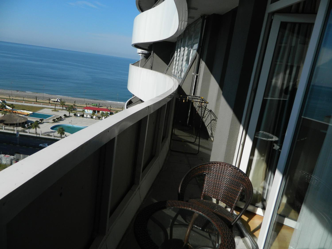 Others 4, Family apartment in Orbi Residens, Batumi