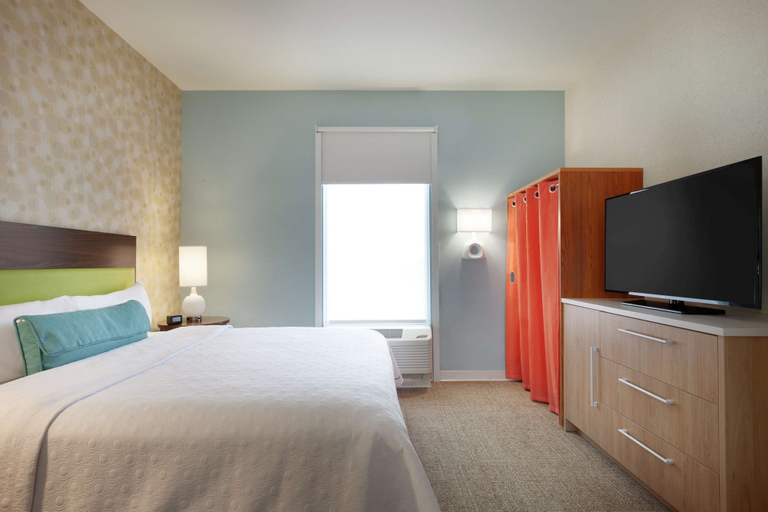 Bedroom 3, Home2 Suites by Hilton Durham Chapel Hill, Durham