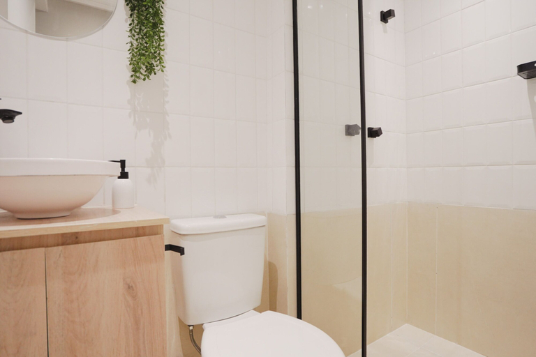 Bathroom 5