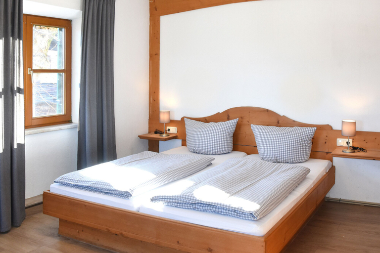 Bedroom 5, Alps Hostel, Ostallgäu