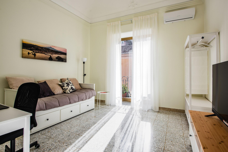 Room 5, Namar Apartment by Wonderful Italy, Catania