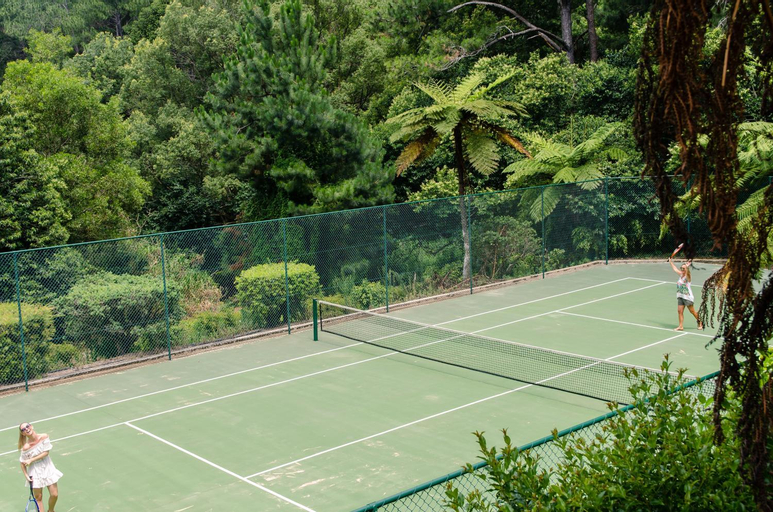 Others 4, Montville Mountain Inn Resort, Maroochy