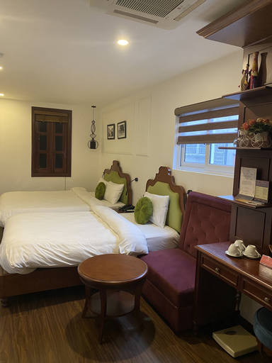 Bedroom 10
