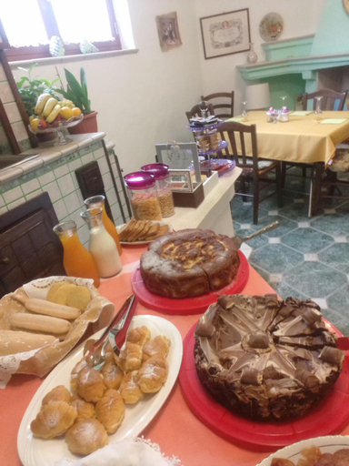 Food & Drinks 4, B&b Gennargentu, Nuoro