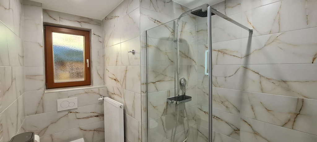 Bathroom 5, Cozy Apartament Near Redbull Ring and Prabichl, Leoben