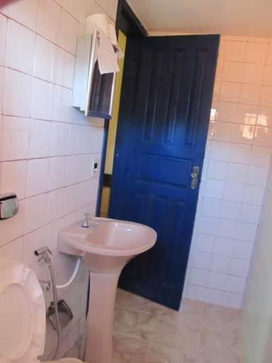 Bathroom 3, Pouso do Elefante, Santana do Riacho