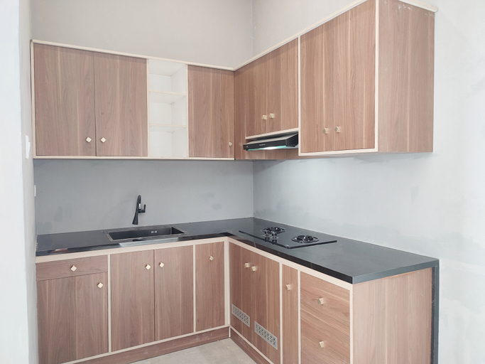 Others 5, RedDoorz near Graha Saba Buana 2, Solo