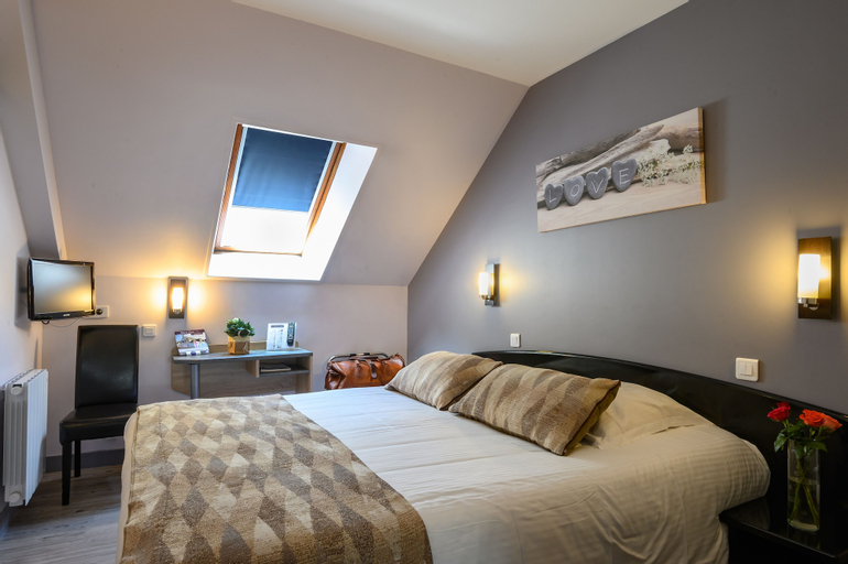 Bedroom 15