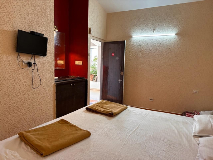 Bedroom 2, Hotel Sai Plaza, Ahmadnagar