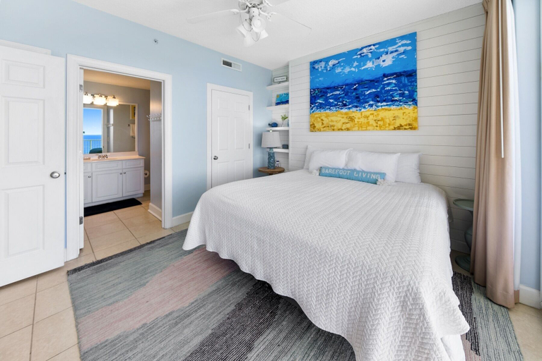 Bedroom 3, Emerald Isle 2 Bedroom Condo by RedAwning, Bay