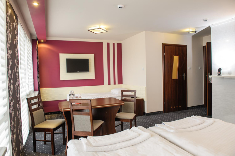 Bedroom 3, Hotel Imperium, Radom