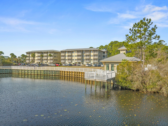 Exterior & Views 2, Remarkably Updated 3/2 in Seagrove Highlands - Gulf Views Sleeps 9!, Walton