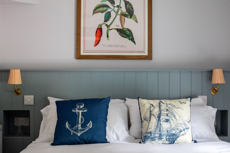 Bedroom 2, The Spice Ship, Dorset