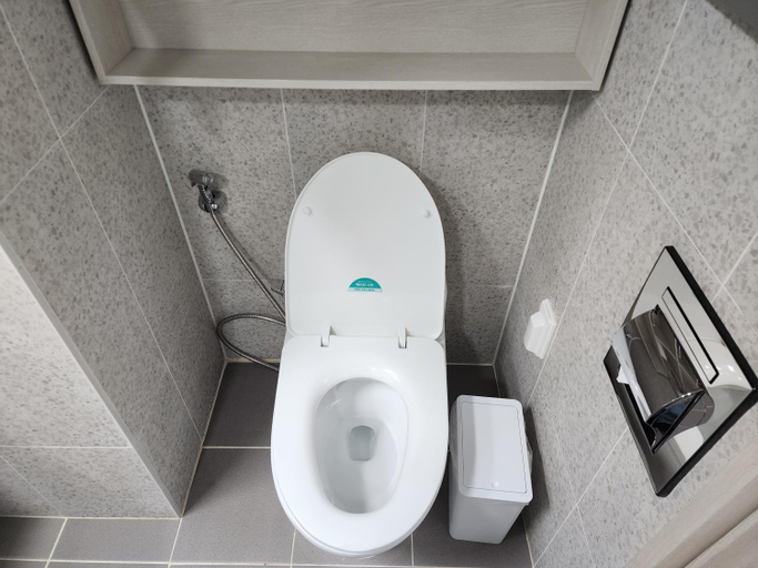 Bathroom 3, Sokcho Summitbay 1402 "Ocean View", Goseong