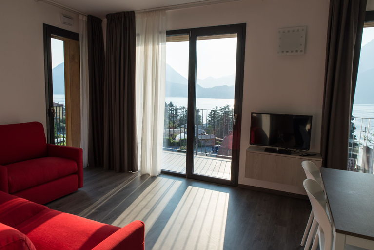 Others 5, Residenza Luigina, Lecco