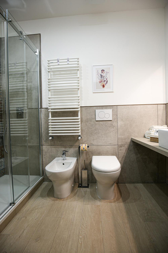 Bathroom 2, Colosseum Maison, Rome