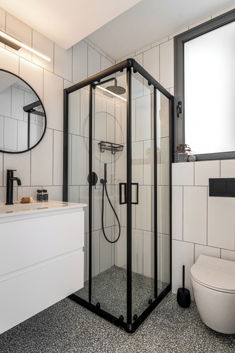 Bathroom 4, Mate GEORGE - By HOMY