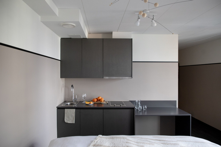 Bedroom 25