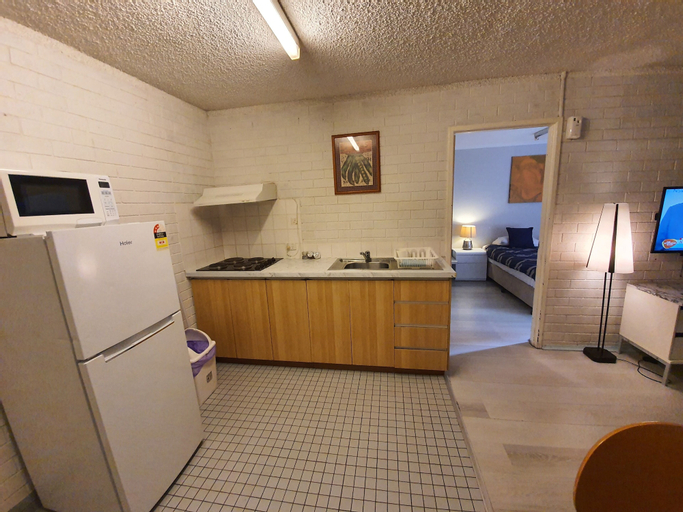 Dining Room 10