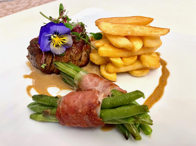 Food & Drinks 5, Hotel Stefanik, Myjava